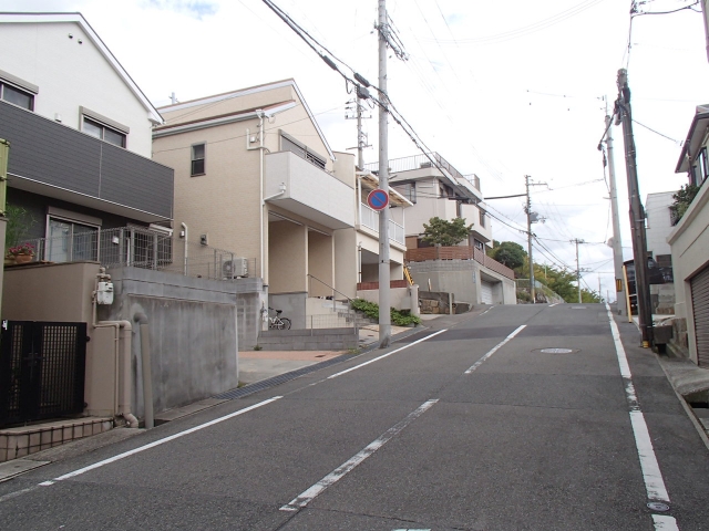 平井ガレージの月極駐車場4