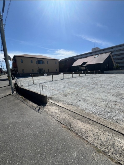 元浜町4丁目駐車場の月極駐車場