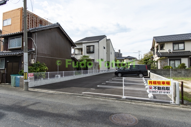 今町西パーキングの月極駐車場