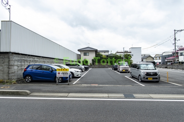 吉方温泉司駐車場の月極駐車場