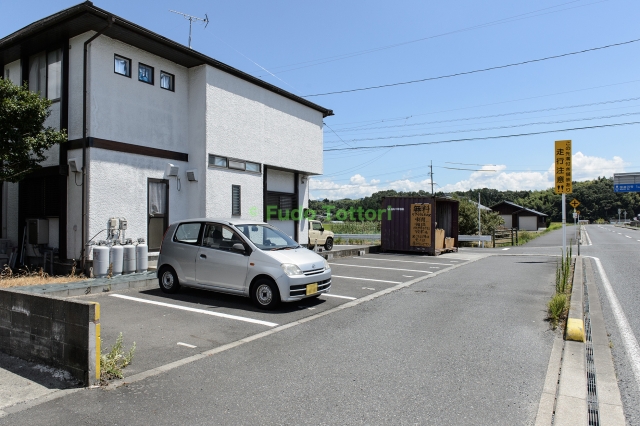 桜谷南公園そば駐車場の月極駐車場
