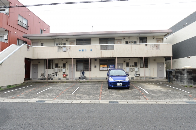 中田コーポ駐車場の月極駐車場
