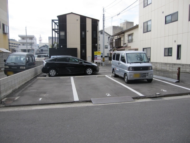 多賀町２丁目F･Aパーキングの月極駐車場