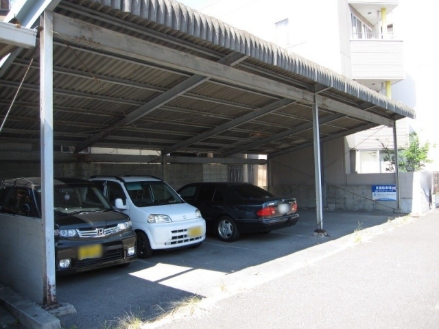 鶴屋町寺尾パーキングの月極駐車場