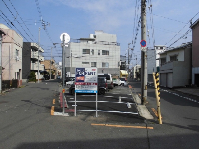 中山パーキングの月極駐車場
