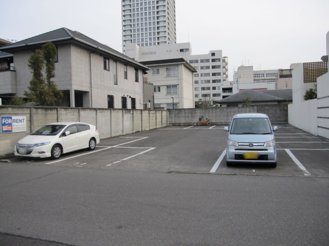 ＯＳモータープールの月極駐車場