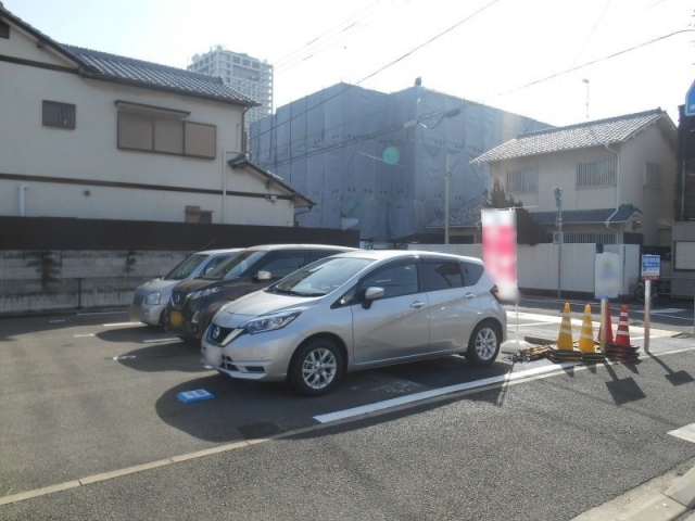 ＹＮ番町三丁目パーキングの月極駐車場