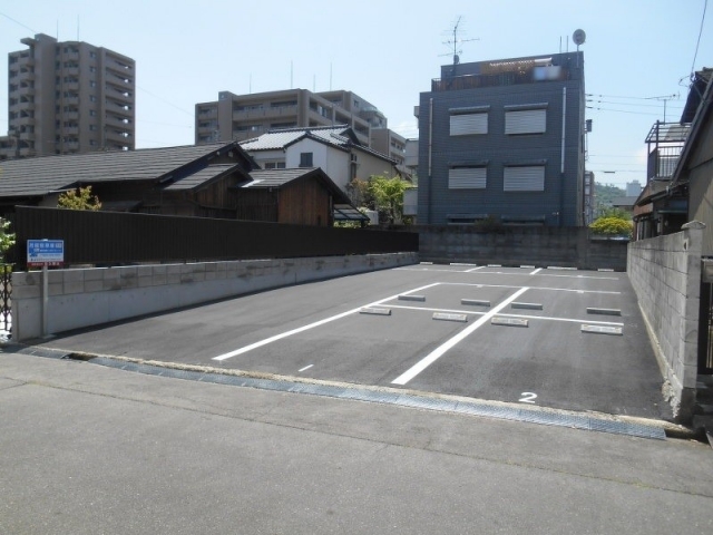 番町四丁目Оパーキングの月極駐車場