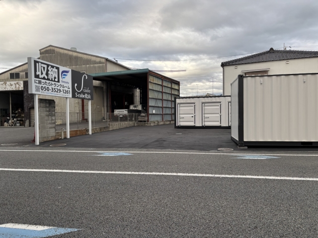 S-キューブ立花の月極駐車場