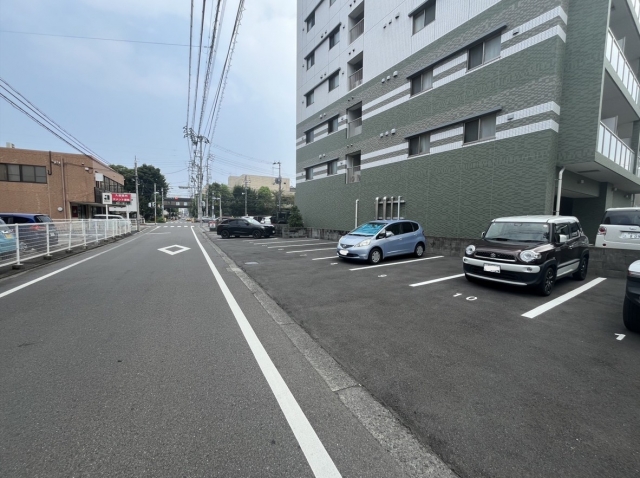 ハイシティ松山第2駐車場の月極駐車場