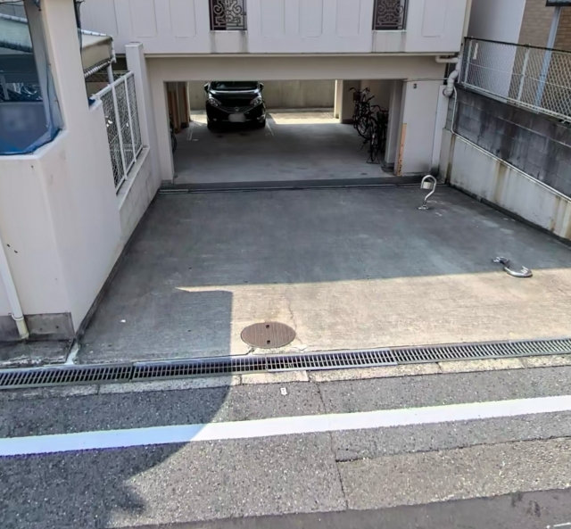 シャトー我孫子3番館の月極駐車場