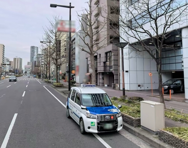 ふぁみ〜ゆ葵ビルの月極駐車場2