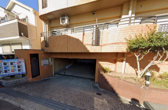 ふぁみ〜ゆ高見の里の時間貸し駐車場