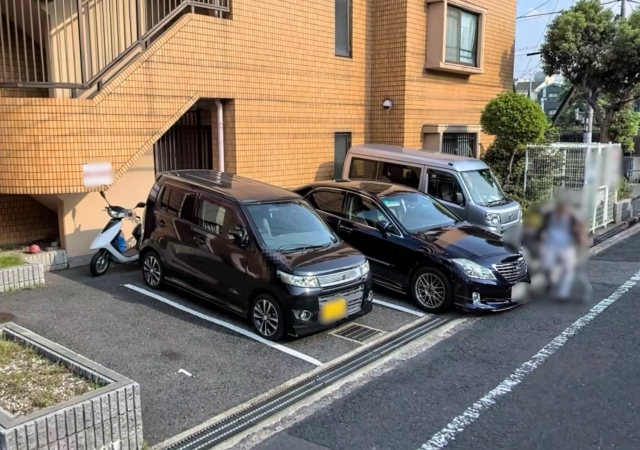ふぁみ～ゆ東住吉の月極駐車場