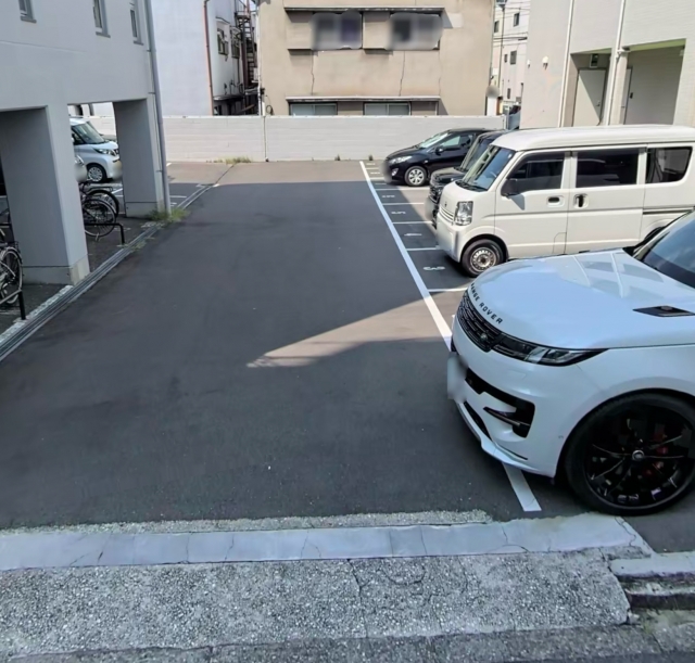 山之内モータープールの月極駐車場