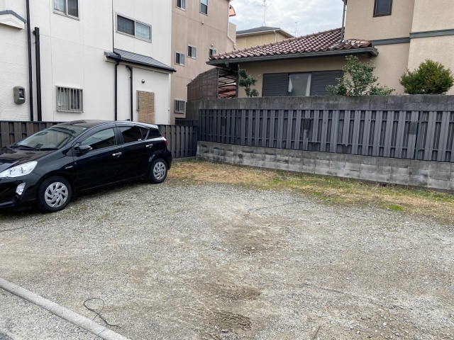 三宅西駐車場の月極駐車場