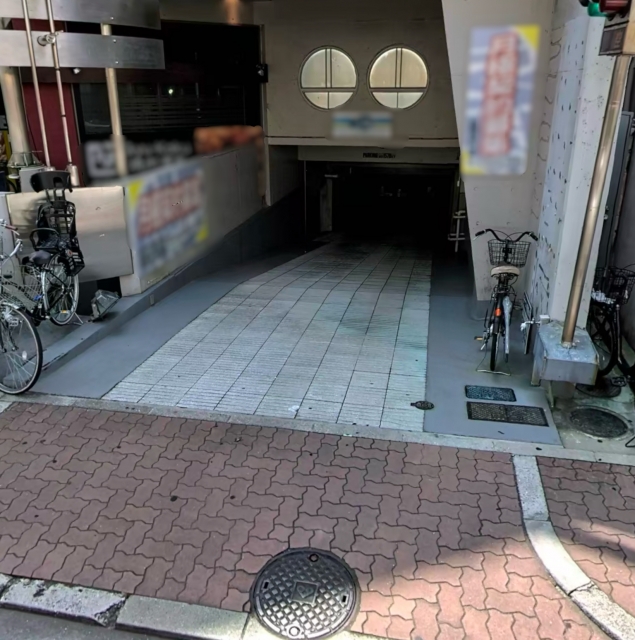 ノアムール・セイキの月極駐車場