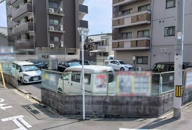 リエス山坂の月極駐車場