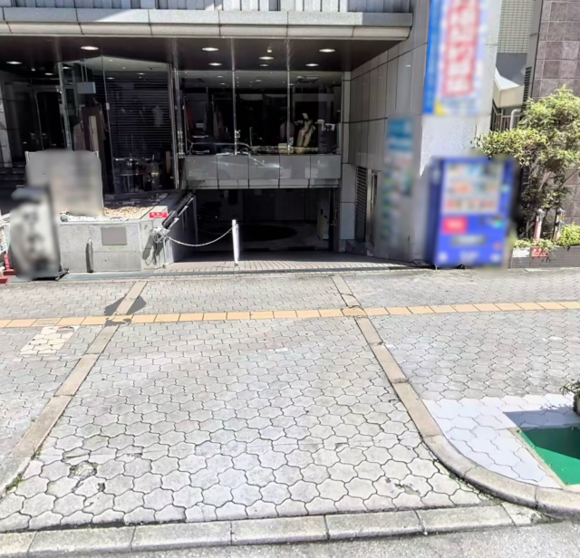 フェアステージ大手前ビルの月極駐車場
