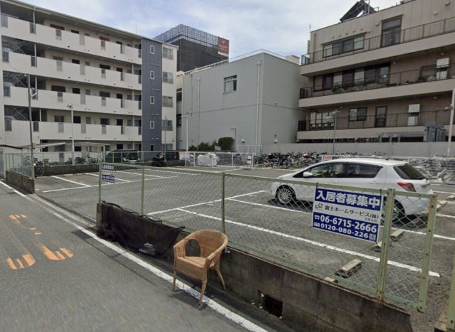 グランドハイツ湯里新駐車場の月極駐車場
