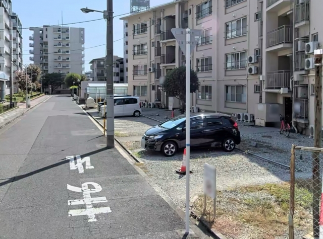 パークハイム長居の月極駐車場