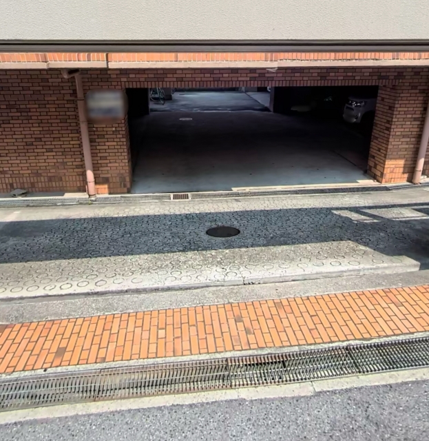 ガーデンハイム住吉の月極駐車場