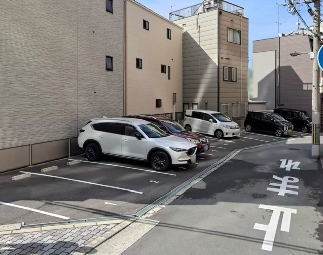 ふぁみ〜ゆ弁天町の月極駐車場