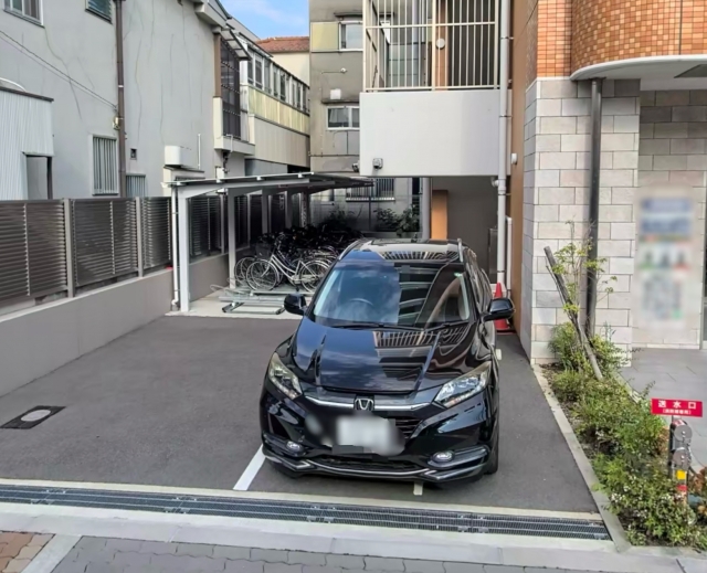 ふぁみ〜ゆ山之内の月極駐車場