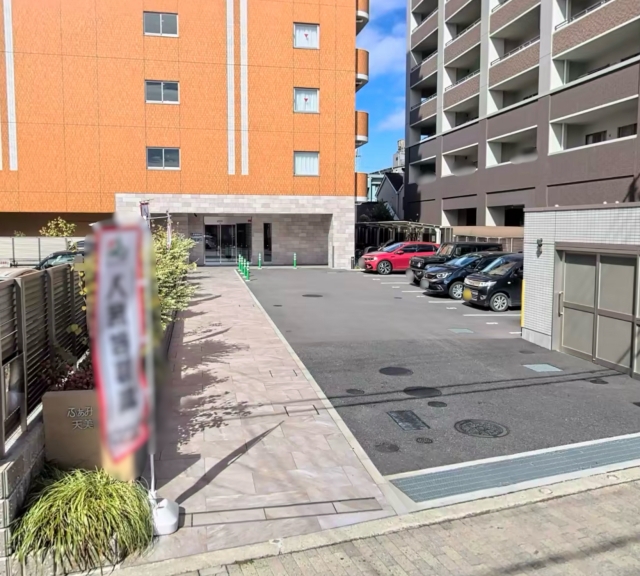 ふぁみ〜ゆ天美南の月極駐車場