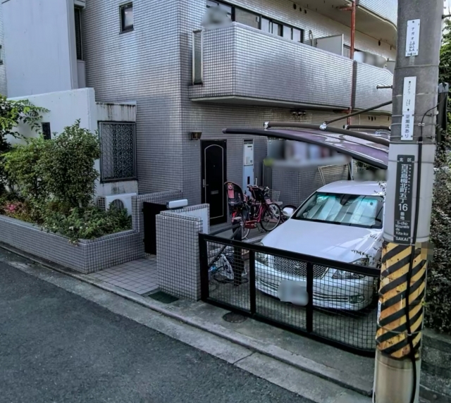 フリーダムシティOSMUの月極駐車場