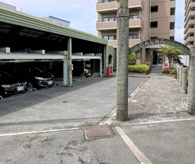 カルムJ-1の月極駐車場