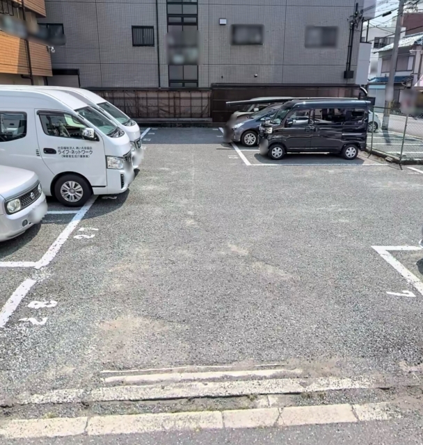 ふぁみ～ゆ長居Ⅱの月極駐車場