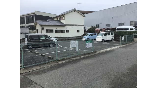 神戸市西区伊川谷町有瀬字宮ノ谷1063-4の月極駐車場 [屋外／平面式