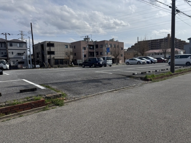 緑が丘飯田駐車場の月極駐車場3