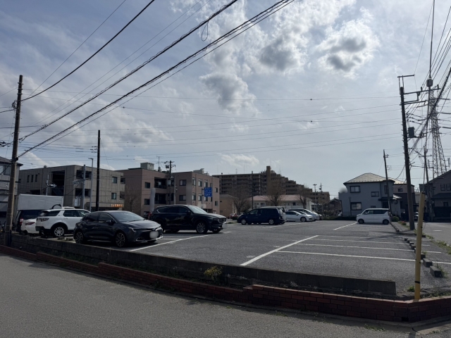 緑が丘飯田駐車場の月極駐車場4
