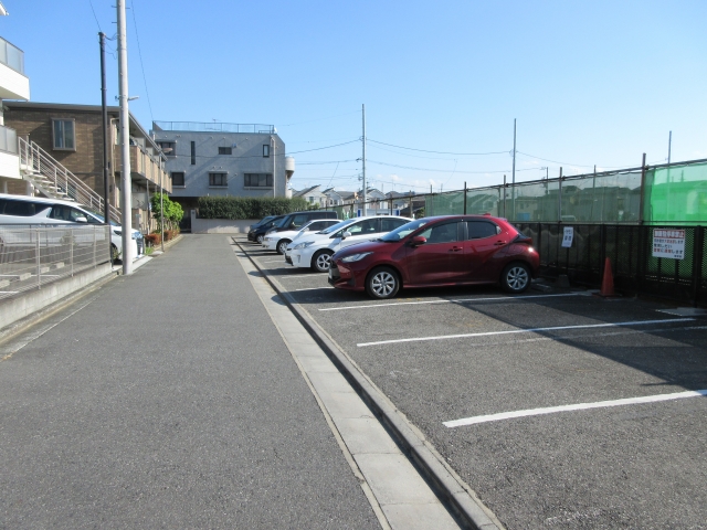 ワイアンドティーⅡ駐車場の月極駐車場