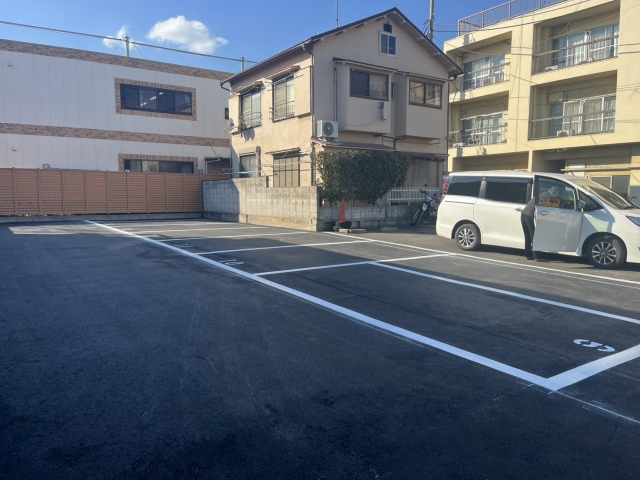 ワイアンドティー駐車場の月極駐車場