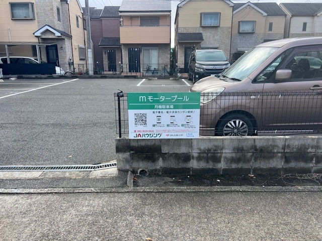 mモータープールの月極駐車場