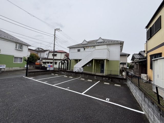 ESTATE紫苑No.5駐車場の月極駐車場