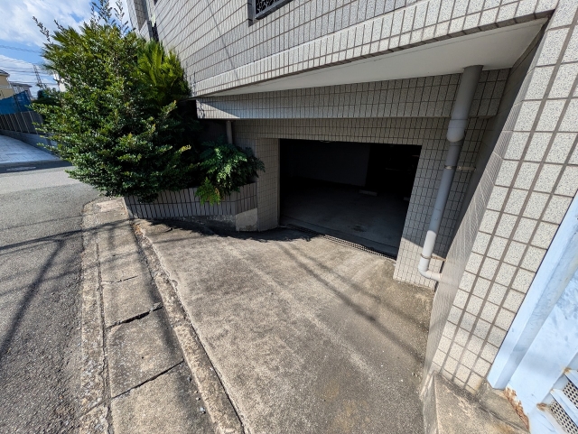 DRホームズ行徳駐車場の月極駐車場