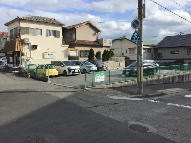 白川台３丁目駐車場の月極駐車場