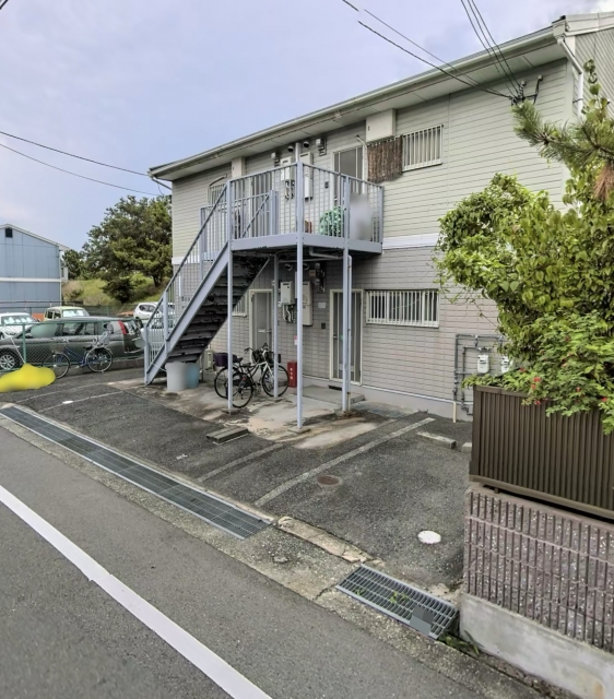 アクシス武庫川の月極駐車場
