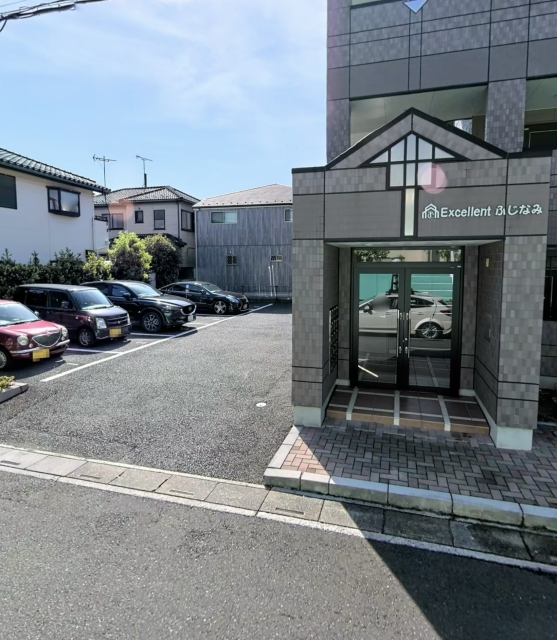 Excellentふじなみの月極駐車場