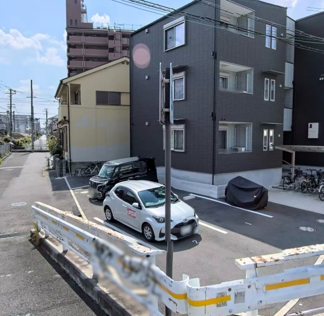 エソラメゾンの月極駐車場