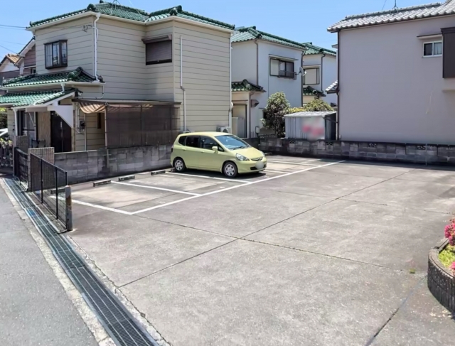 ジーライズ明石旭が丘の月極駐車場