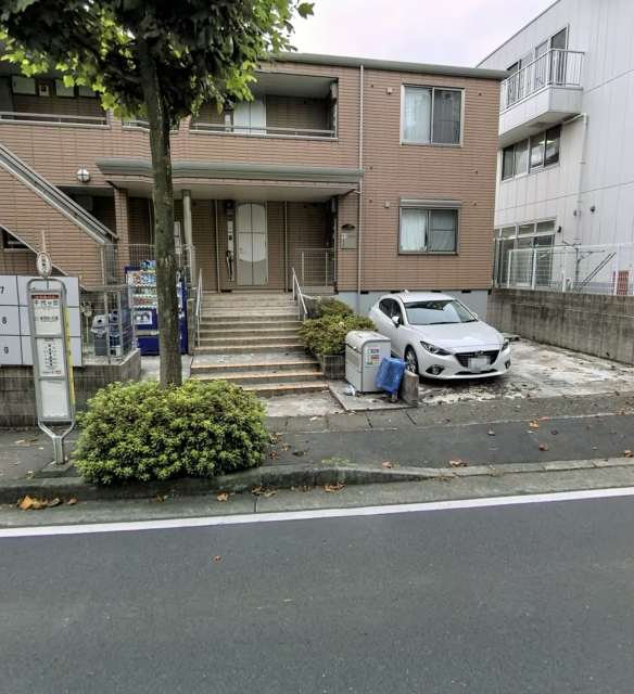 パークヒルズ新百合ヶ丘の月極駐車場