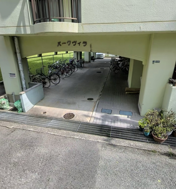 パークヴィラの月極駐車場
