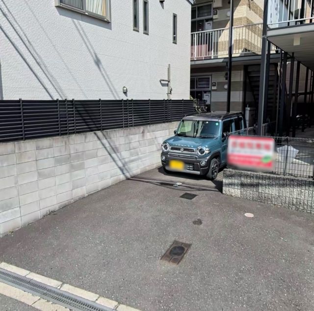 ビコロール東住吉の月極駐車場