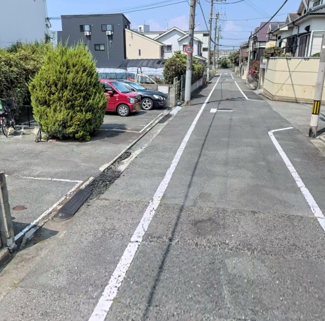 ワコーハイツの月極駐車場3