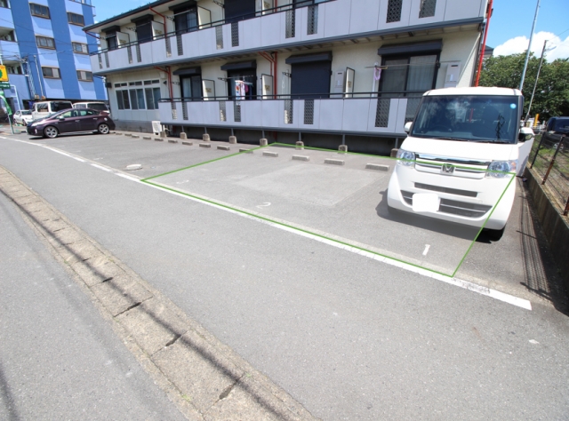 ヒロハイム六実駐車場の月極駐車場
